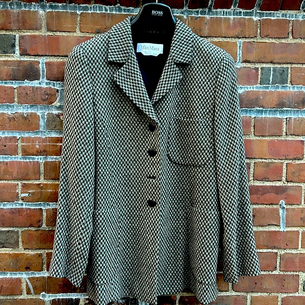 MaxMara Ladies Blazer. Excellent condition. Size 10